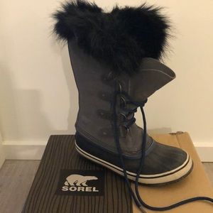 Sorel Joan of arctic snow boots